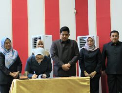 Bupati dan Wakil Bupati Bintan Hadiri Paripurna Pengesahan Ranperda Bintan Karya Bahari